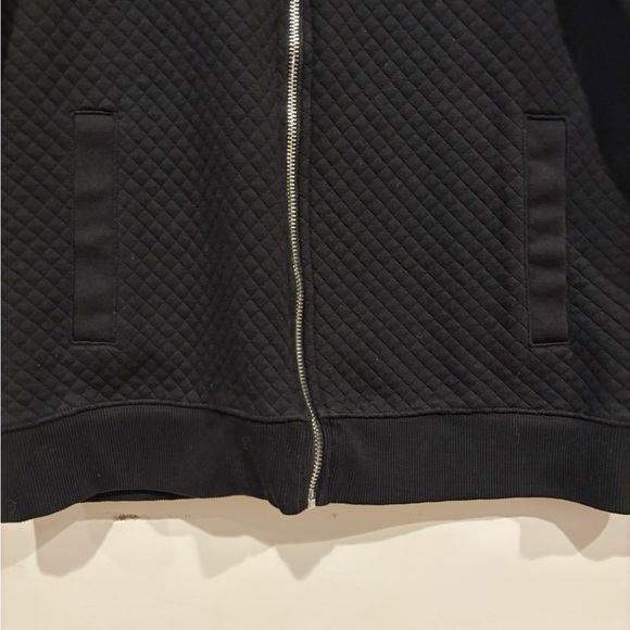 Women's H&M Quilted Black Full Zip Up Jacket Size Medium - Picture 5 of 7